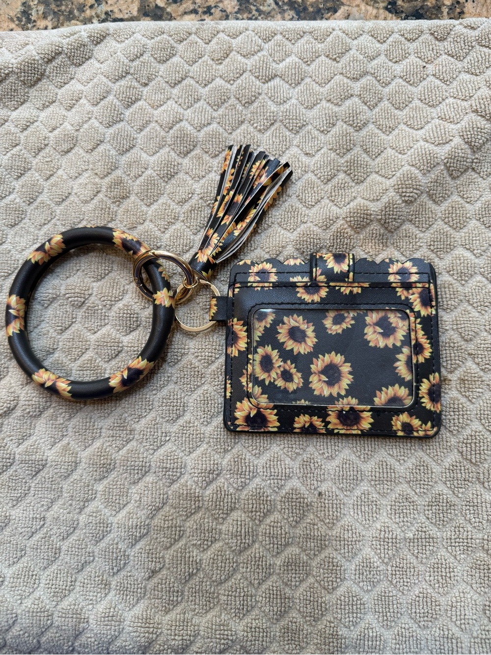 Black Sunflower Card Holder Wristlet Keyring